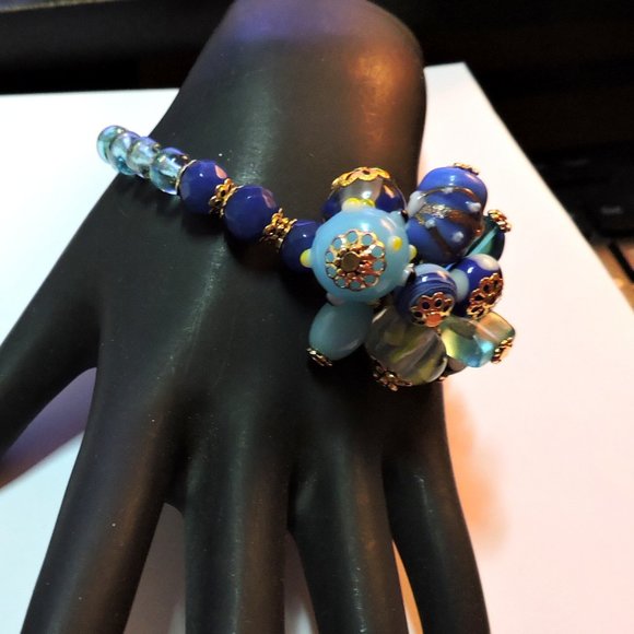 Cha Cha Charm Cluster Bracelets w/magnetic clasp ... CCCCB - Picture 9 of 16